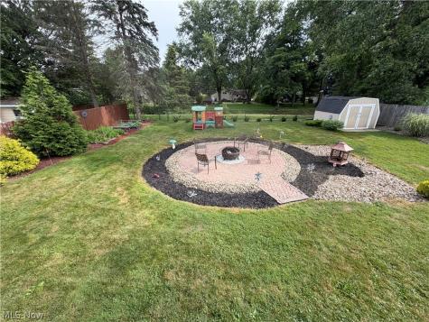3318 Van Buren Drive Brunswick OH 44212
