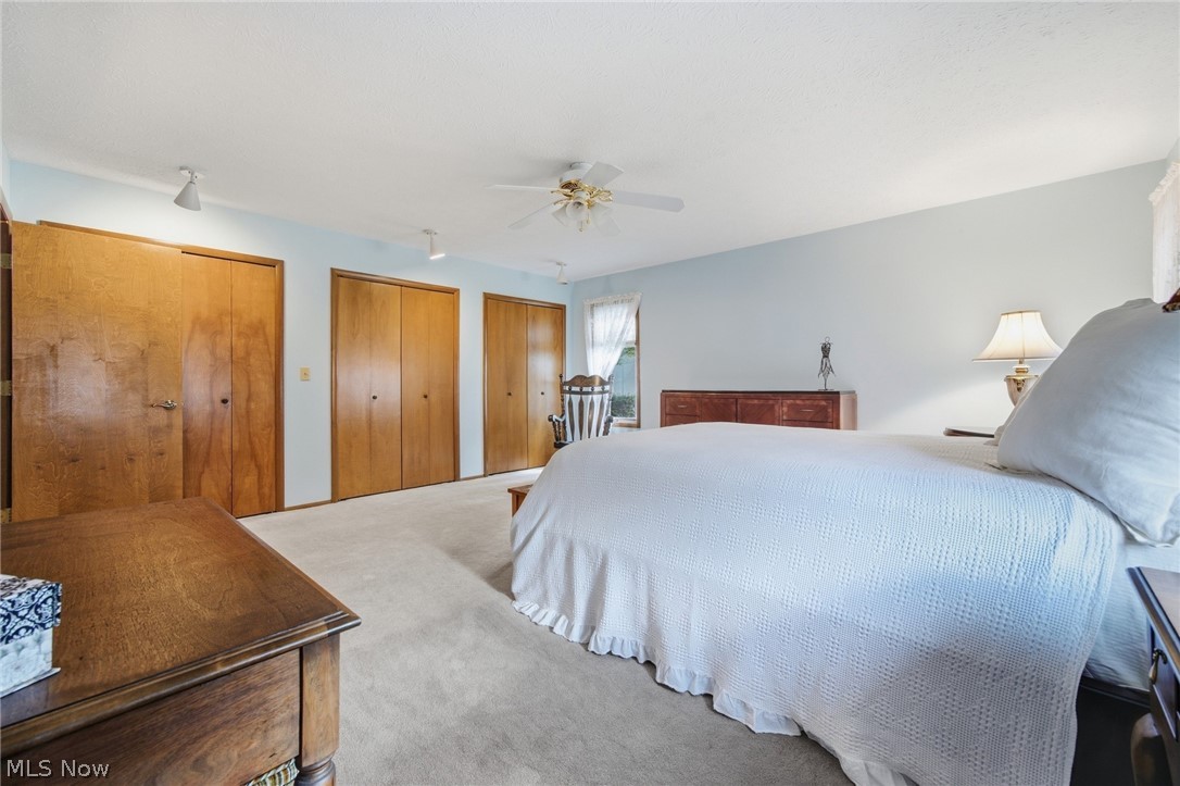 19407 Co Moor Boulevard Strongsville OH 44149
