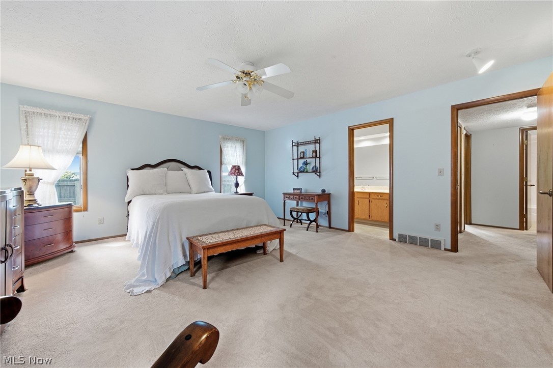 19407 Co Moor Boulevard Strongsville OH 44149