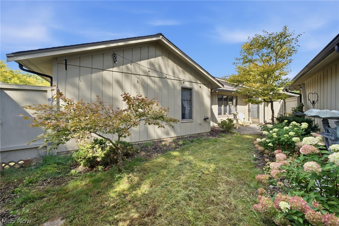 19407 Co Moor Boulevard Strongsville OH 44149