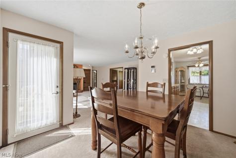 19407 Co Moor Boulevard Strongsville OH 44149