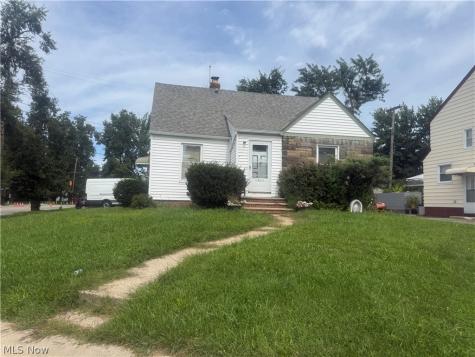18011 Windward Road Cleveland OH 44119