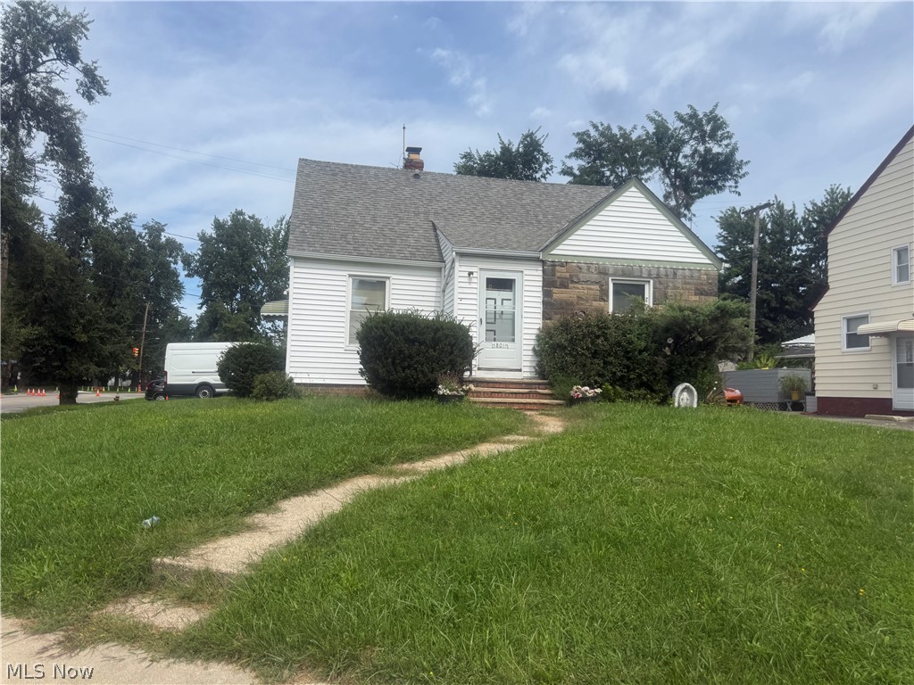 18011 Windward Road Cleveland OH 44119