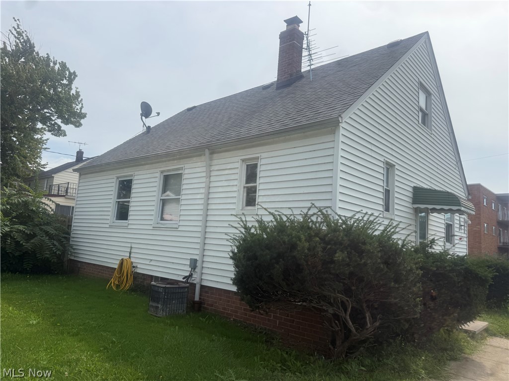 18011 Windward Road Cleveland OH 44119