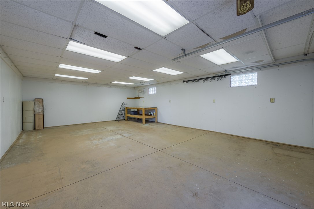820 Longson Avenue Elyria OH 44035