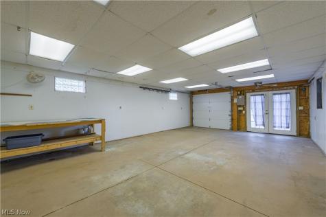 820 Longson Avenue Elyria OH 44035