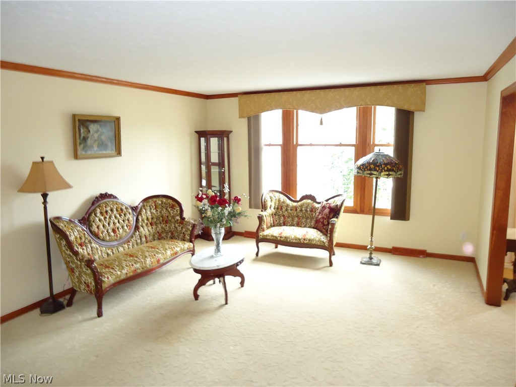 2740 S Canyon Trail Hinckley OH 44233