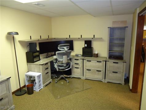 2740 S Canyon Trail Hinckley OH 44233