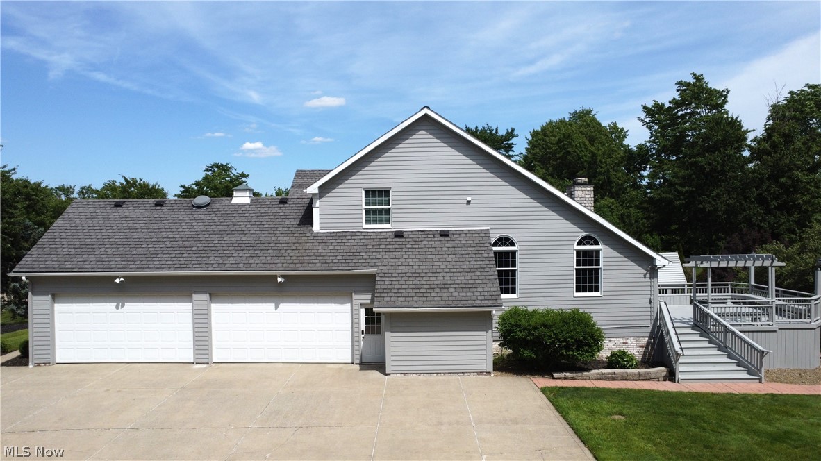 2740 S Canyon Trail Hinckley OH 44233