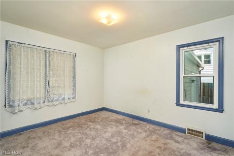 262 Lownsdale Avenue Akron OH 44313