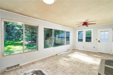 262 Lownsdale Avenue Akron OH 44313