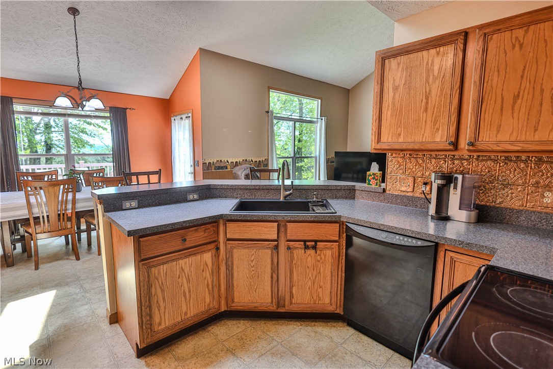 11154 Johnsford Road SW Beach City OH 44608