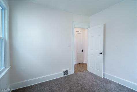 3764 E 127th Street Cleveland OH 44105