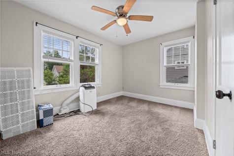 3326 Dellwood Road Cleveland Heights OH 44118