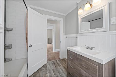 3326 Dellwood Road Cleveland Heights OH 44118