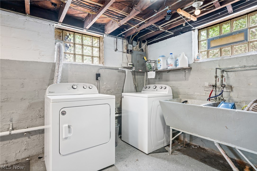 3326 Dellwood Road Cleveland Heights OH 44118