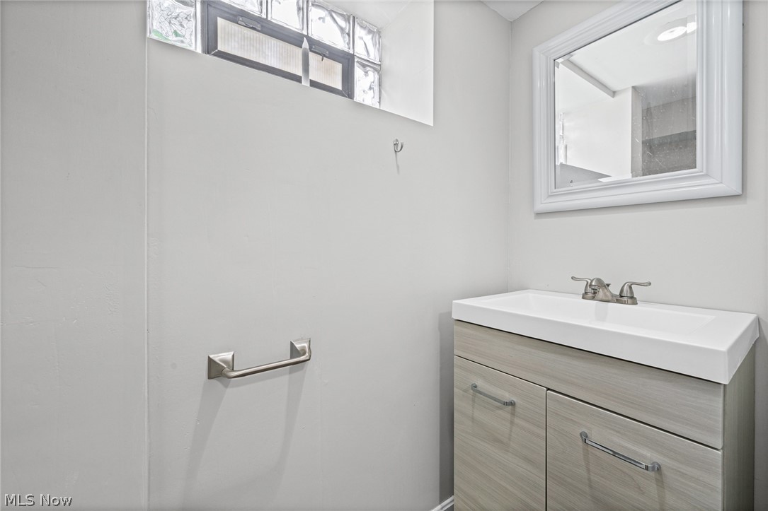 3326 Dellwood Road Cleveland Heights OH 44118