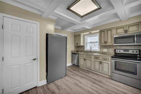 1578 11th Street Cuyahoga Falls OH 44221