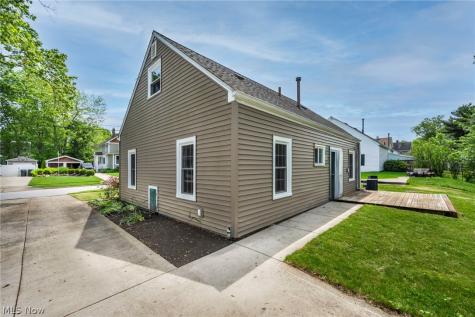 1578 11th Street Cuyahoga Falls OH 44221