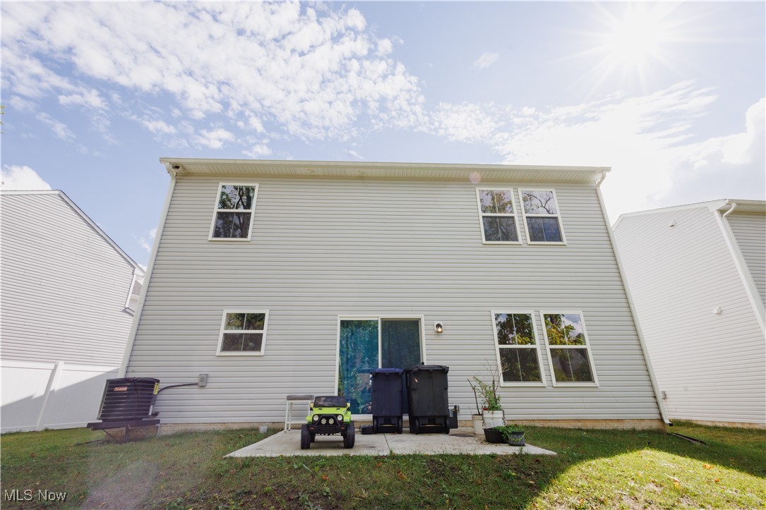 524 Auld Farm Circle Akron OH 44320