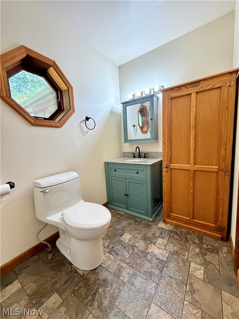 46528 Metz Road Columbiana OH 44408