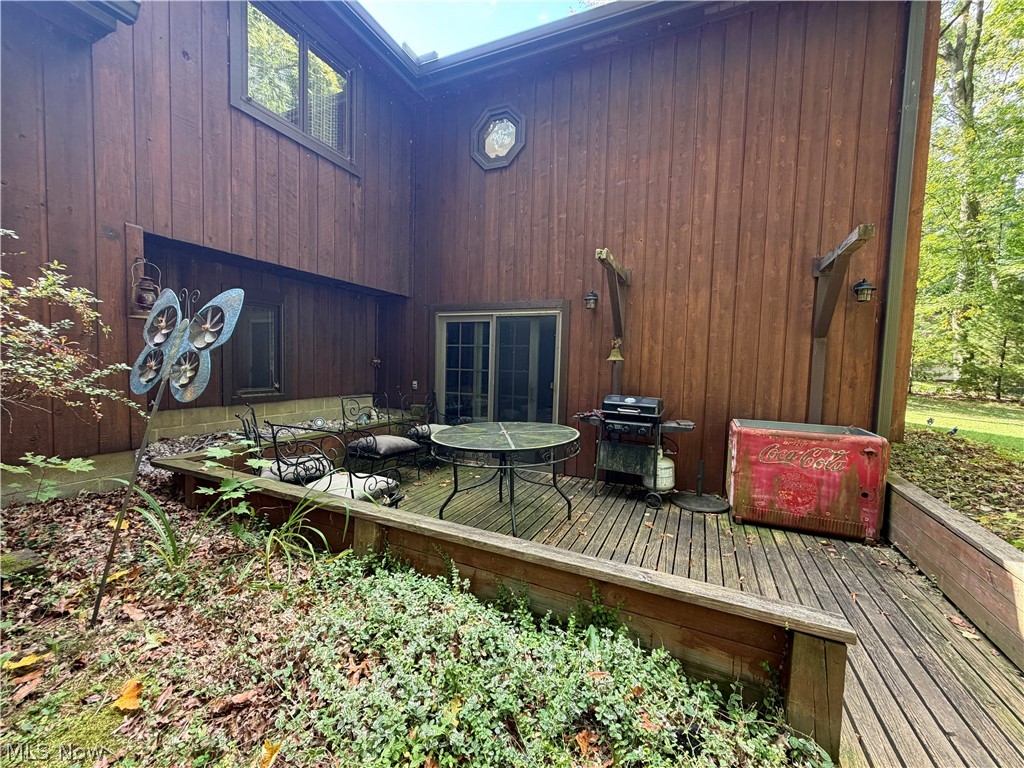 46528 Metz Road Columbiana OH 44408