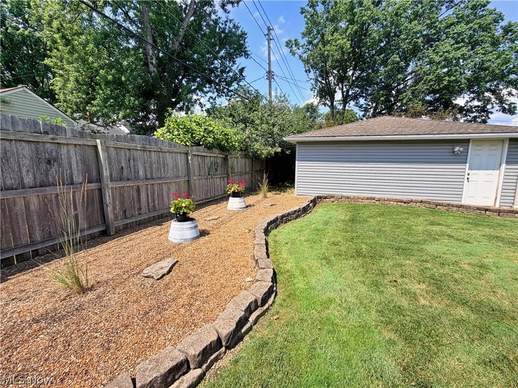 9001 Harrow Drive Parma OH 44129