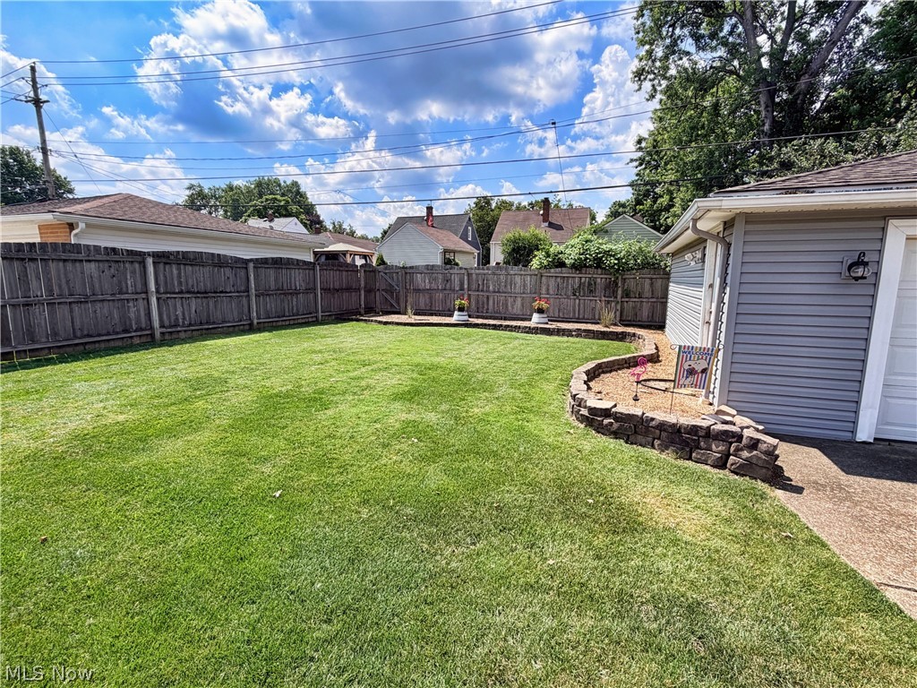 9001 Harrow Drive Parma OH 44129