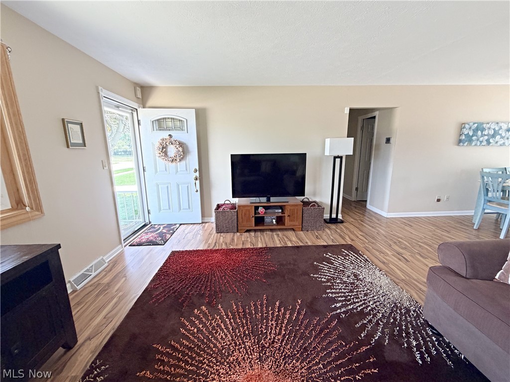 9001 Harrow Drive Parma OH 44129