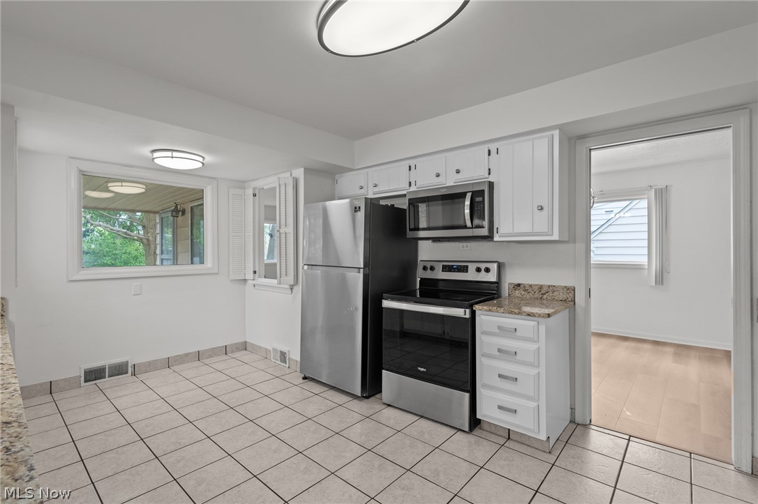 21204 Halworth Road Beachwood OH 44122