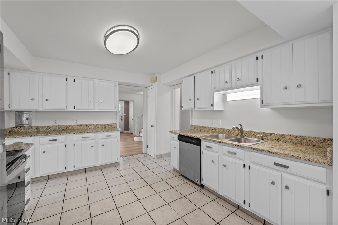 21204 Halworth Road Beachwood OH 44122