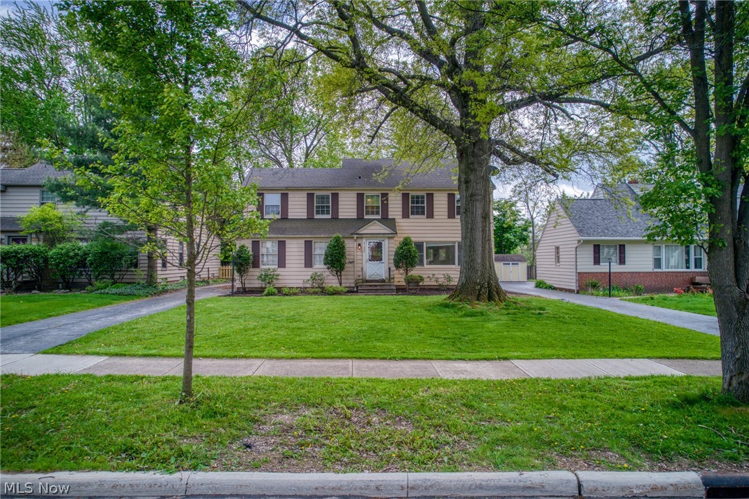 21204 Halworth Road Beachwood OH 44122