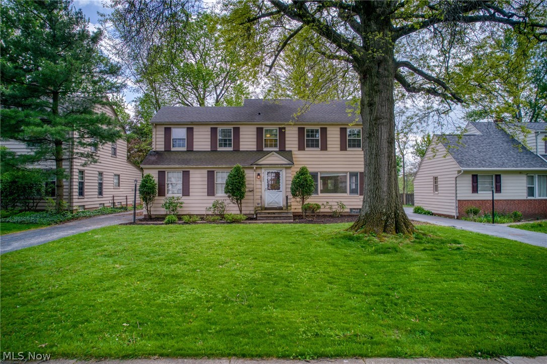 21204 Halworth Road Beachwood OH 44122