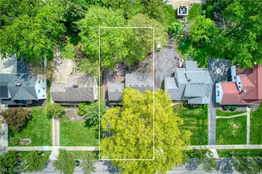 21204 Halworth Road Beachwood OH 44122