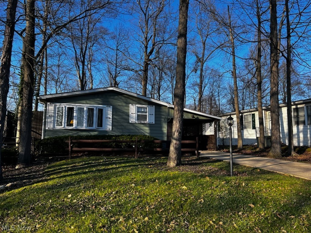 7 Cardinal Drive Hiram OH 44234