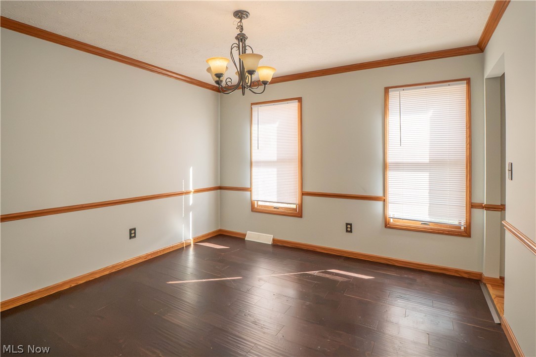 498 Herbert Road Akron OH 44312