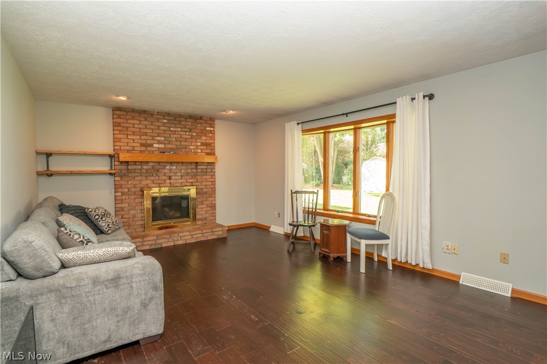 498 Herbert Road Akron OH 44312