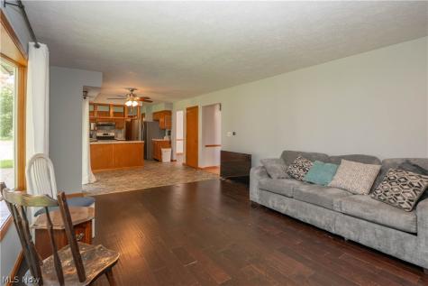 498 Herbert Road Akron OH 44312