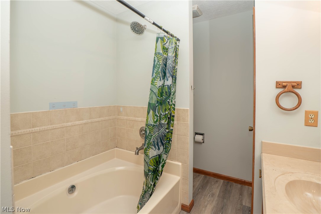 498 Herbert Road Akron OH 44312