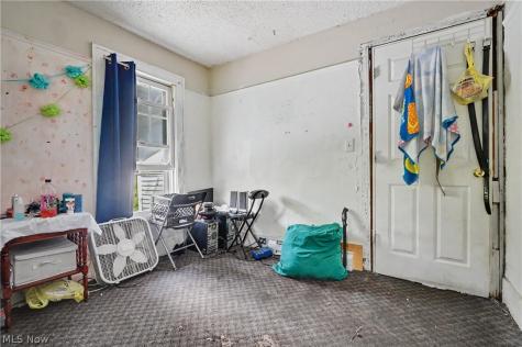 1536 Clay Street Youngstown OH 44506