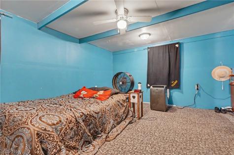 1536 Clay Street Youngstown OH 44506