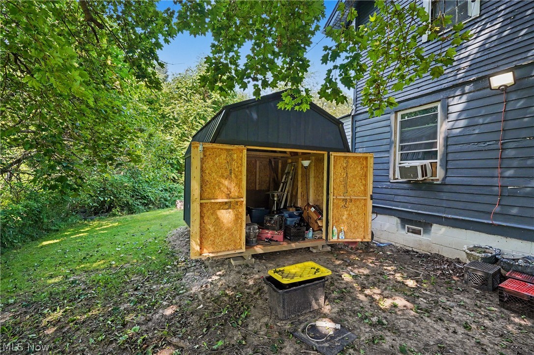 1536 Clay Street Youngstown OH 44506