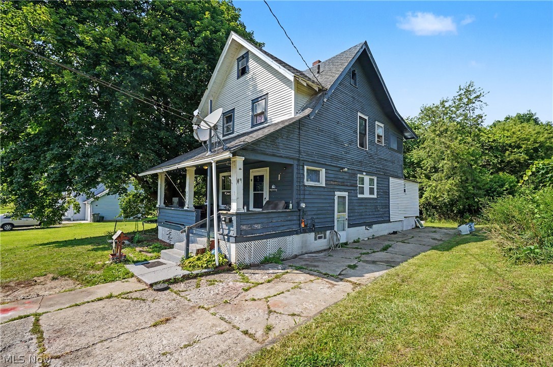 1536 Clay Street Youngstown OH 44506