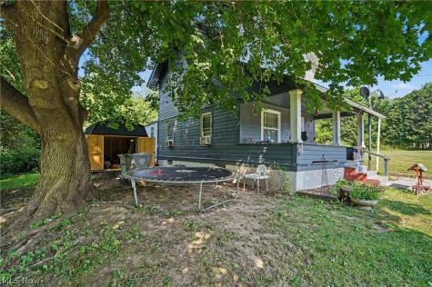 1536 Clay Street Youngstown OH 44506