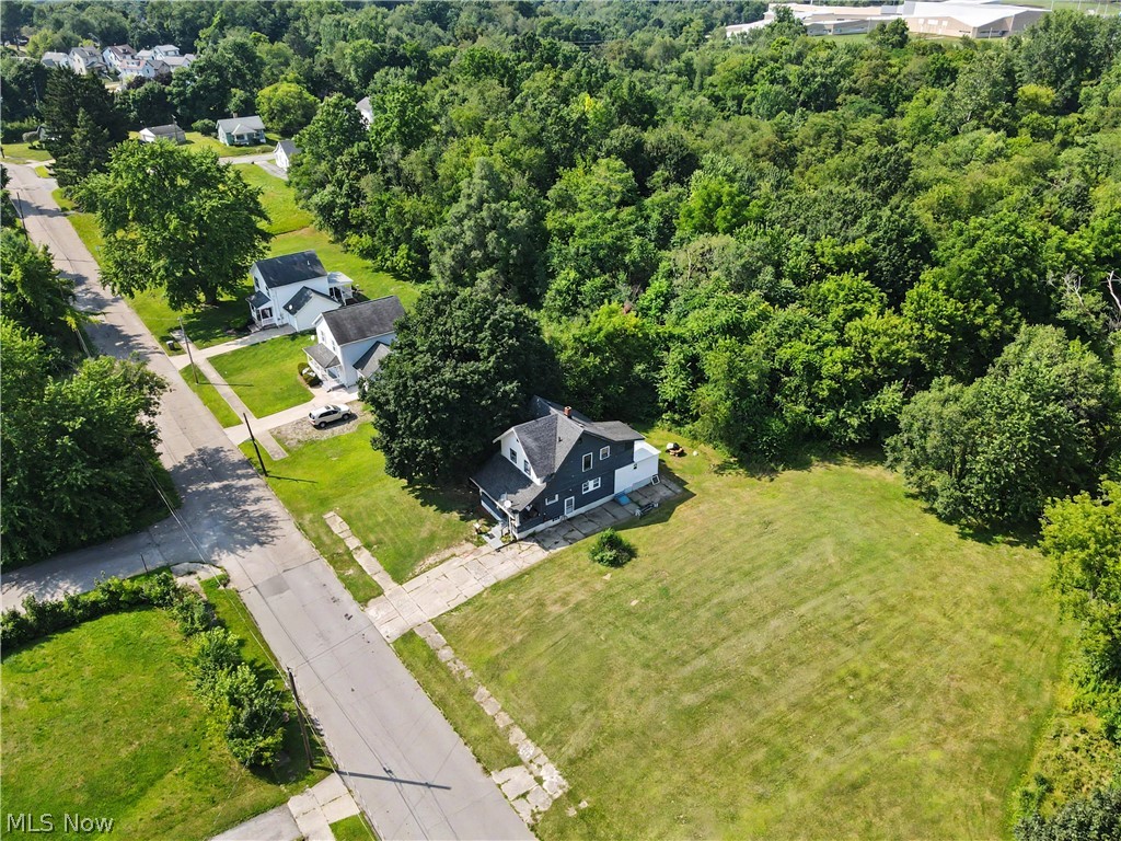 1536 Clay Street Youngstown OH 44506