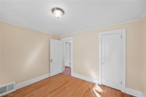 509 Tompkins Avenue Akron OH 44305