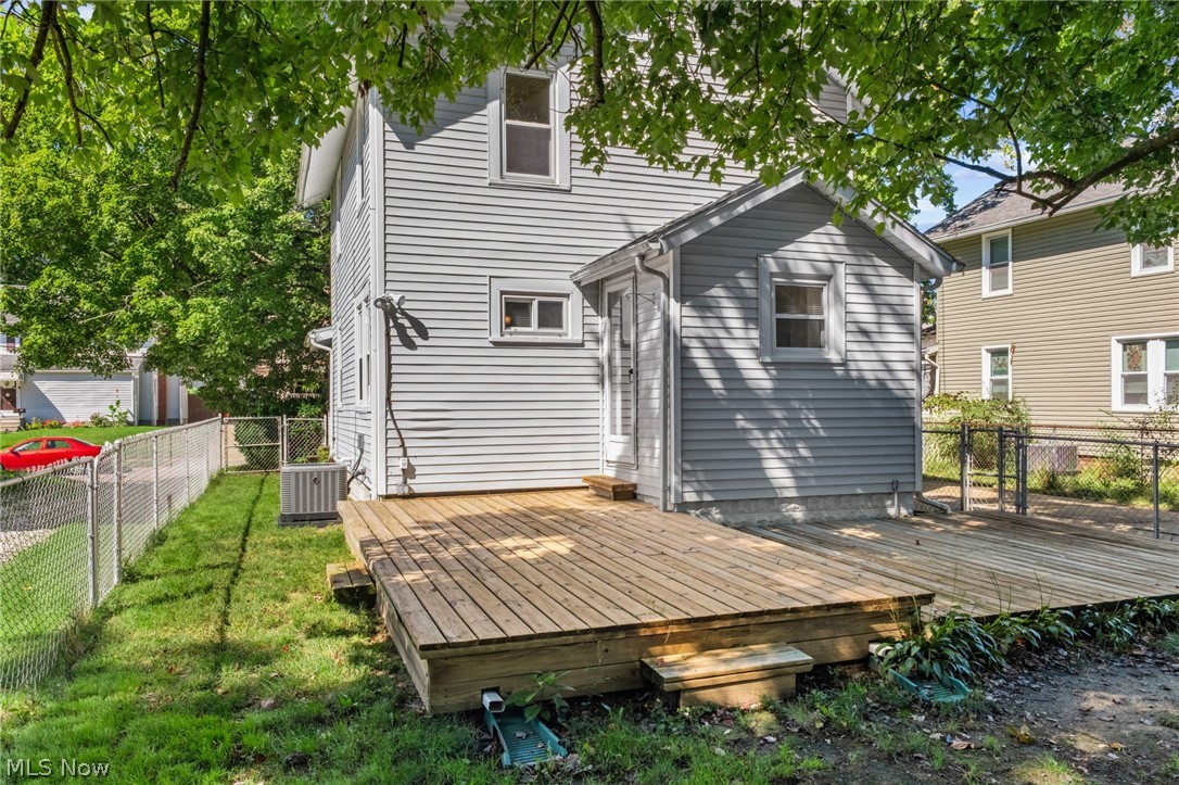 509 Tompkins Avenue Akron OH 44305
