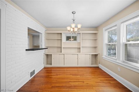 509 Tompkins Avenue Akron OH 44305