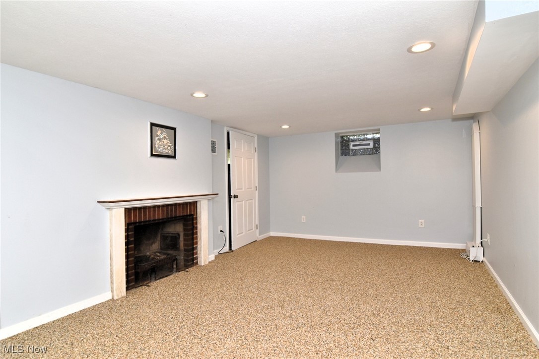 22844 Halburton Road Beachwood OH 44122