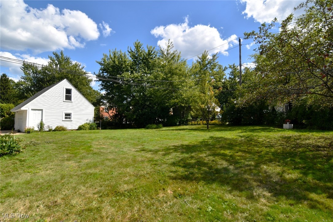 22844 Halburton Road Beachwood OH 44122